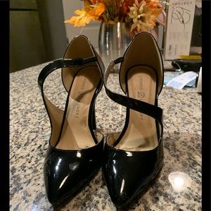 Black Pumps!